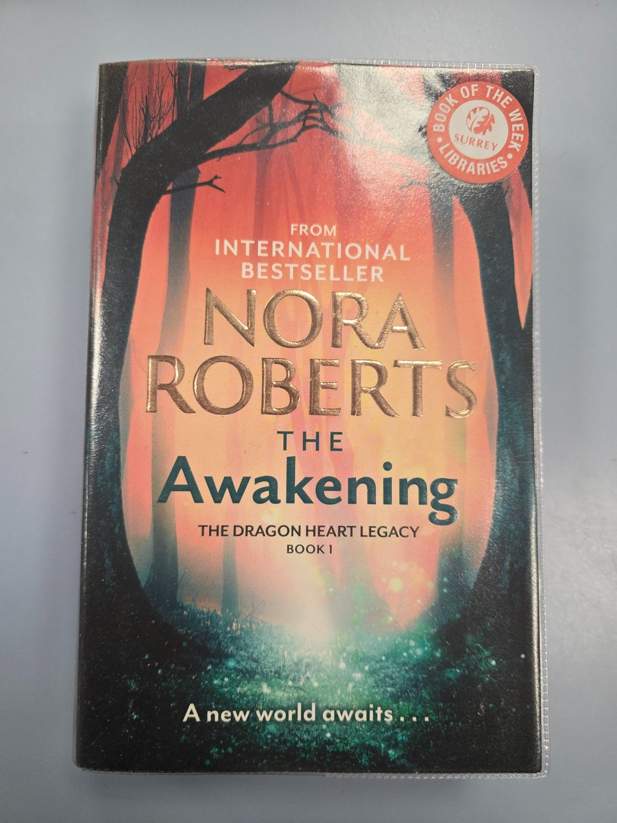 Knaphill Library tweet media