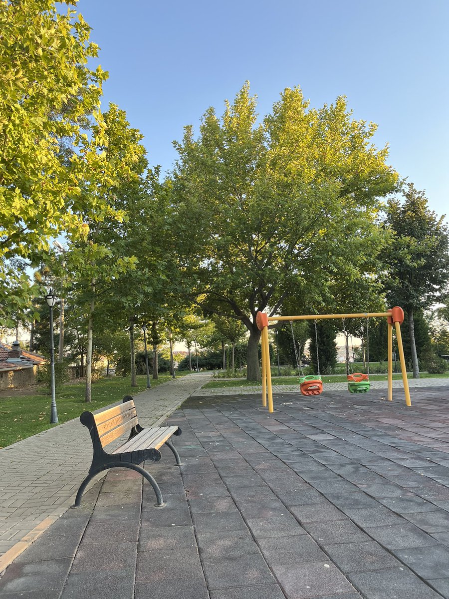 semiha (@semihagnr) on Twitter photo 