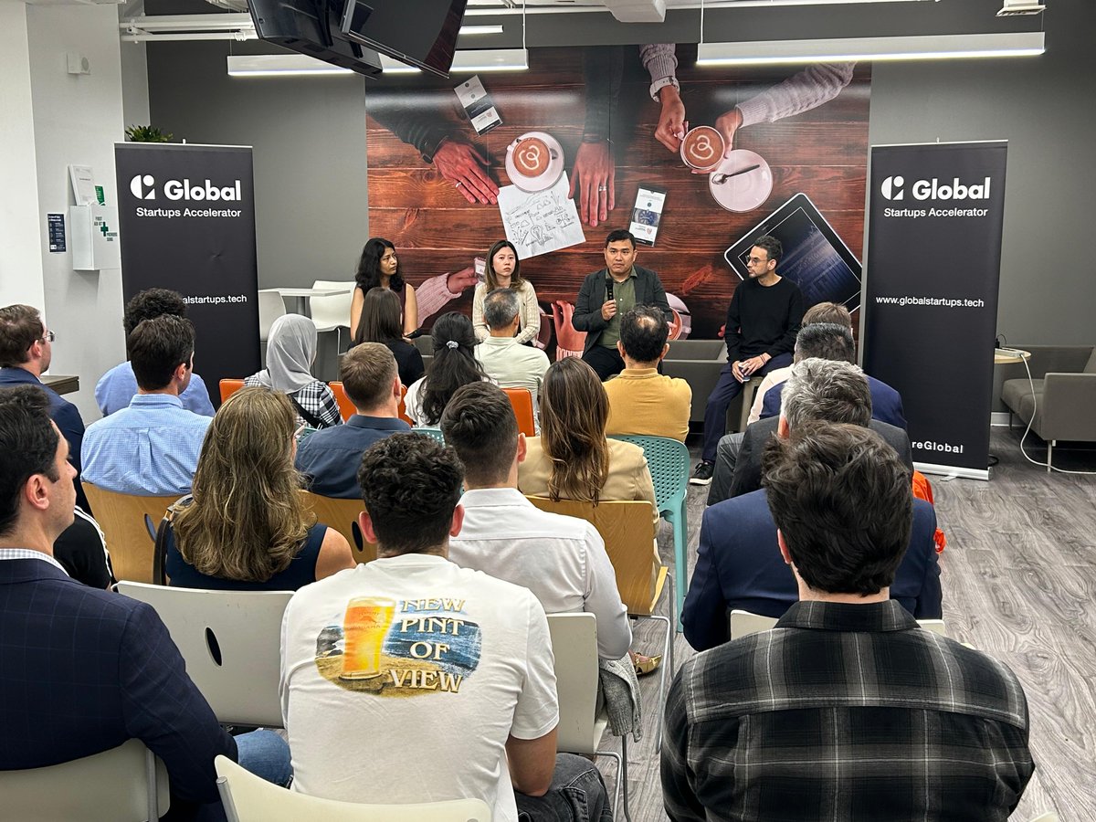 Last Thursday’s Lessons Learned: Investors &amp; Funders was 🔥

Panelists shared insights on angels, VCs &amp; grants for early-stage founders — plus honest takes on today’s pre-seed challenges.

Next session in November 🚀 Sign up for updates 👉 ow.ly/8TSb50WWIFs

#Startups