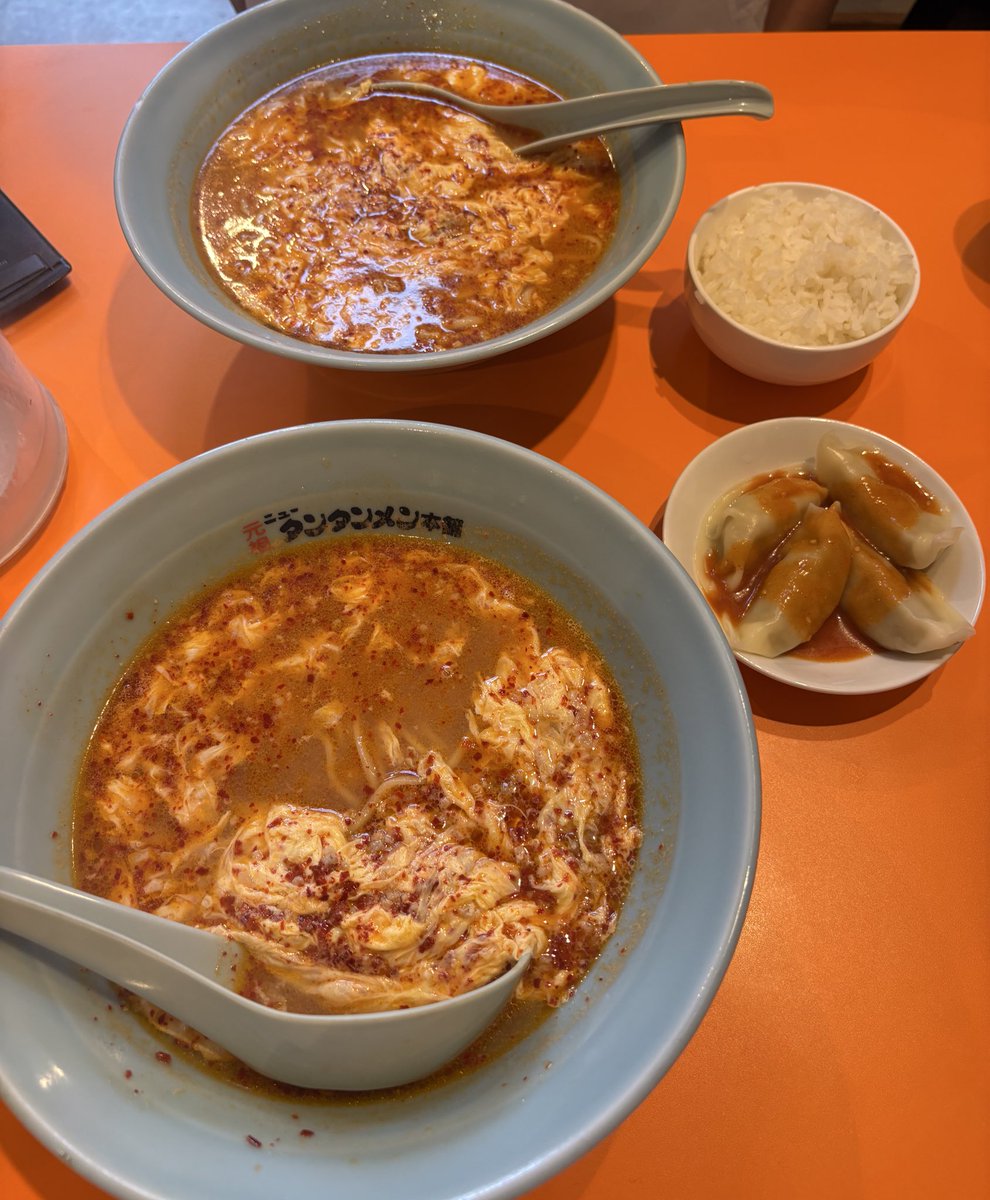 ニュータンタンメン食べたすぎて来てしまった本日のお昼🥺