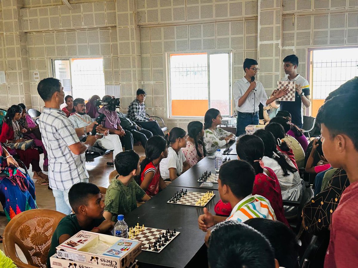 Pawns_To_Kings's tweet image. @FIDE_chess @ChessbaseIndia @chesscom @aicfchess @assam_chess @mygovassam @FIDESocialChess @CMOfficeAssam @diprassam

#ChessForChildren #PawnsToKings #MindOverMoves #ChessAndBeyond #ChessForGrowth #Chess
