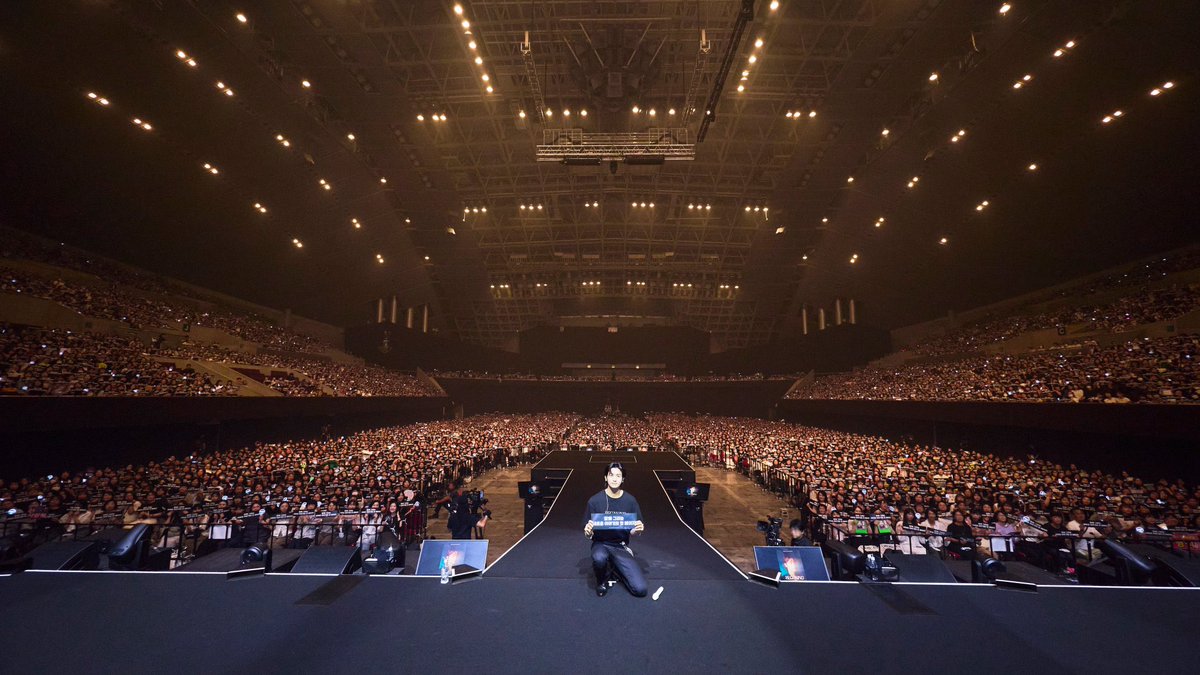 ✨PARK HYUNGSIK 2025 FANCON [BEGINNING]✨

2日間ヒョンシクと同じ空気吸えただけで幸せです🙏💓

好きなキャラクターは？の質問に"ジディ〜"って叫んだら"サムメクチョン？"って答えてくれて心が通じ合ったと勝手に思ってる😇笑

次はいつ会えるかな〜😌

#PARKHYUNGSIK#BEGINNING