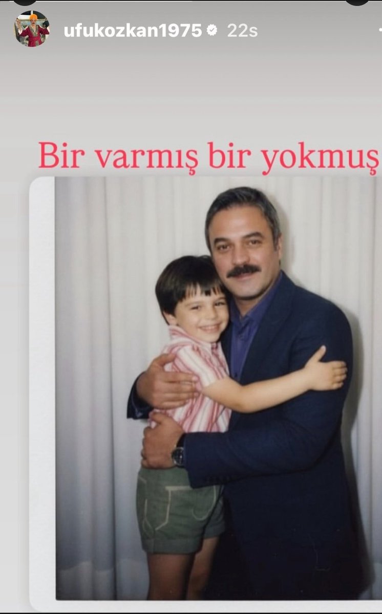 Medeni Kanun'un, hayatını mahvettiği bir adam📌

Milyonlarca adamdan, sadece "bir ünlü olan"❗

Allah'ını, kitabını, ailesini çocuğunu seven, bu kanunlardan uzak dursun...