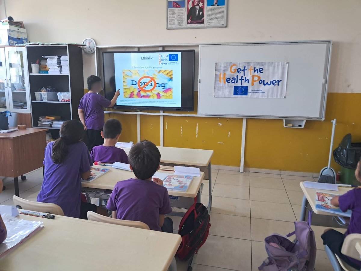 esenlerspor17's tweet photo. As part of the Erasmus+ Sports project called "Get the Health Power (GHP)", we are informing primary school students about clean sports and the harms of doping. 
#getthehealthpower #nodoping  #erasmussport  #ErasmusPlus #esenlerspor17 #dkpyros @EuSport @EUErasmusPlus https://t.co/UwEdB3WoWb