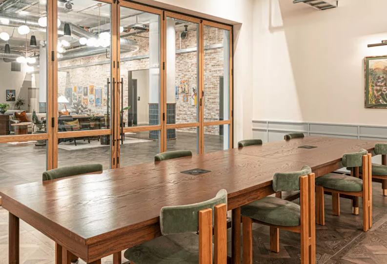 Workthere tweet media