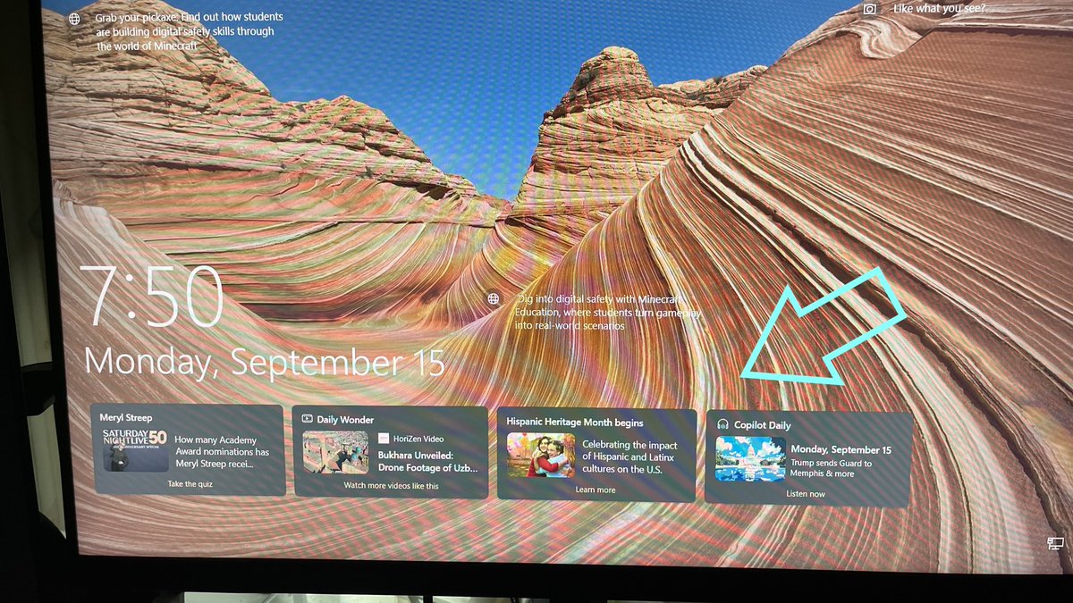billyhollis's tweet photo. Hey, @Windows, can you tell me how to get this garbage off my screen?

And could you, please, I'm begging, stop putting crap like this into every open space you find? Just stop. You're suffering from Horror Vacui. You need to cure it. https://t.co/zAguJf7AfA