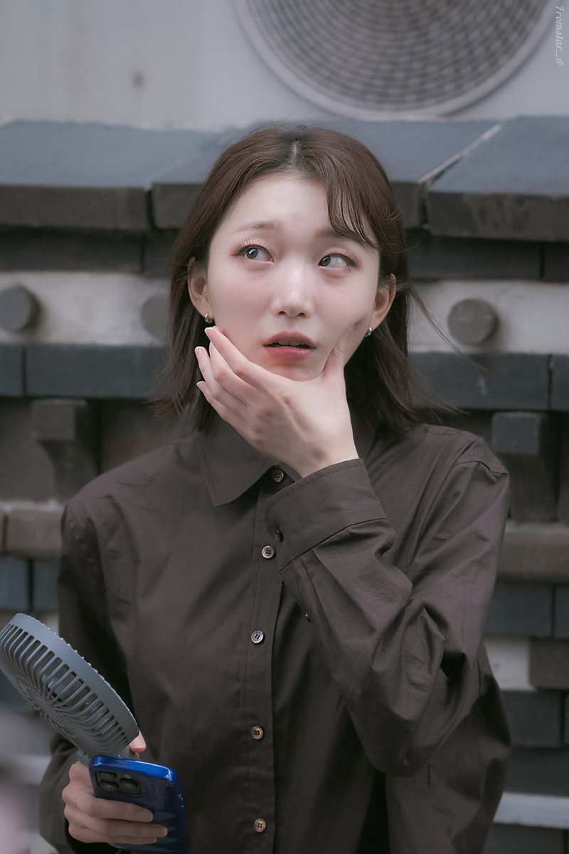 𝑺𝑻𝑨𝑹✨ tweet media