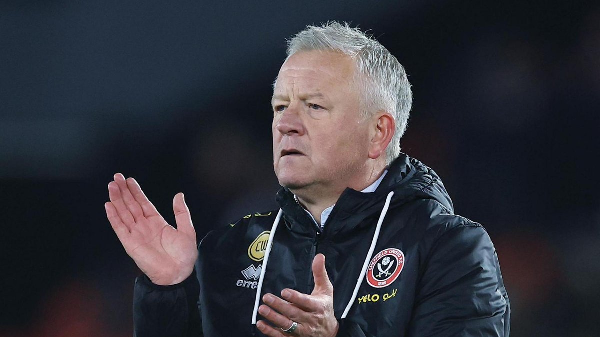 The_Bladesman's tweet image. Chris Wilder took Sheffield United training this morning.

[@MikeKeegan_DM]

#twitterblades #sufc