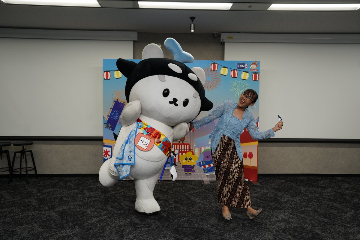 yulisaruuu's tweet image. Yuhuuuu, oonyai happy maaaak 💙💙💙 @polcasan_GMMTV 

#GMMTVPOPUPSTOREINNAGOYA2025 #polcasan #yaisan