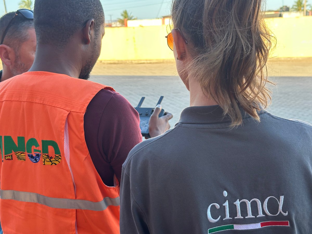 CIMAFoundation's tweet photo. Today marks the start of a visit to Italy by a high-level delegation from #Mozambique, hosted by the Italian #CivilProtectionSystem as part of the #Ready2Act project, with the aim of jointly strengthening the culture of disaster preparedness and response.
https://t.co/BUlCupPPJM https://t.co/XeU7BCtgIE