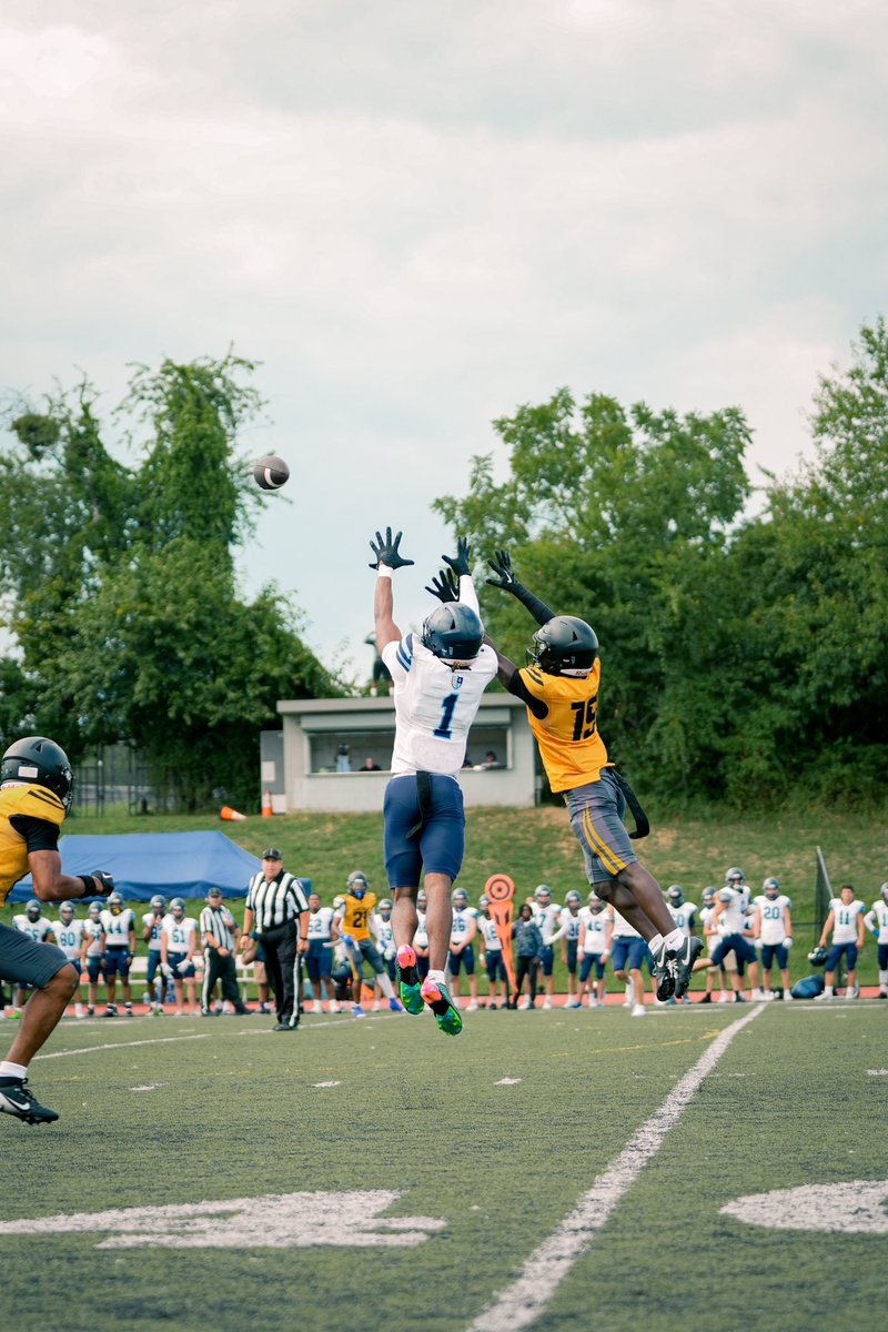 Abraham Kamara (@abrahamkamara2k) on Twitter photo First Four Games 🎒 hudl.com/v/2Sfv2y <a href="/RailsplittersFB/">RailSplitters Football</a> <a href="/CoachHak6/">Hakeem Cooper</a> <a href="/CoachDuke745/">Duke Walker</a> First Four Games 🎒 hudl.com/v/2Sfv2y <a href="/RailsplittersFB/">RailSplitters Football</a> <a href="/CoachHak6/">Hakeem Cooper</a> <a href="/CoachDuke745/">Duke Walker</a>