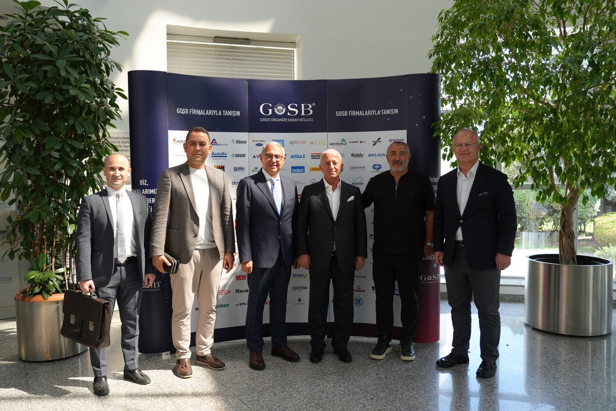 Adana Hacı Sabancı Organize Sanayi Bölgesi (AOSB) Yönetim Kurulu Başkanı Bekir Sütçü ile Bölge Müdürü Ersin Akpınar bölgemizi ziyaret etti.

Ziyarette, AOSB heyetini Yönetim Kurulu Başkanımız Ercüment Sarıtaş ve Bölge Müdürümüz Alp Çelikbilek karşıladı. Görüşmede iki organize