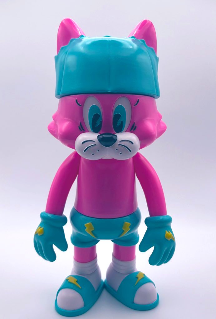 Noise Land SHITTY CAT エピソード1 デザフェス ソフビ デザフェス61 にて発売‼️／ 7/5(土)・6(日) @東京ビッグサイト