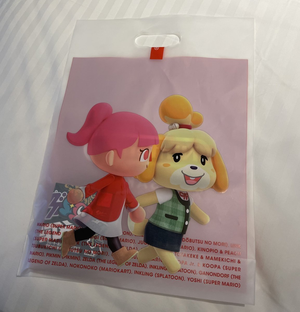 まず袋かわいい。スプラのキーホルダー買った！