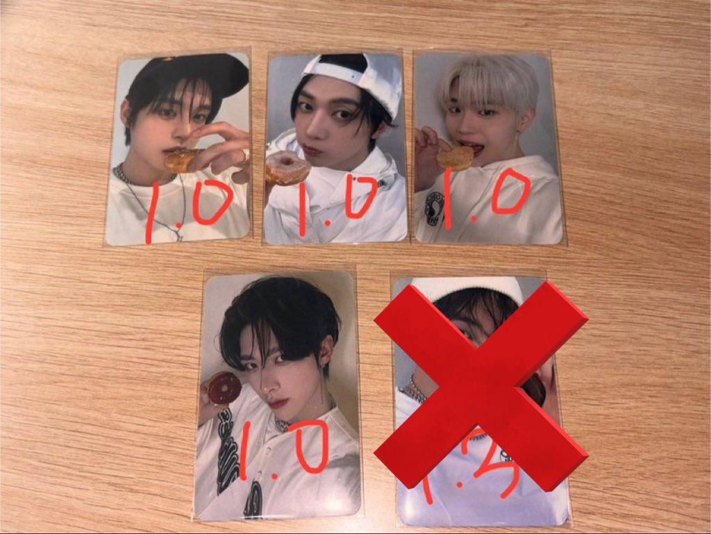 kpopdideh's tweet photo. 제로베이스원 제베원 비공개 사녹 역조공 포카 양도

연락주세요
kkt / DM
https://t.co/GDQGVemwxu

제로베이스원 ZB1 성한빈 김지웅 장하오 석매튜 김태래 리키 김규빈 박건욱 한유진 포카 사녹 컴백쇼neversaynever NSN 네버세이네버 https://t.co/i5pXeiq8Kl