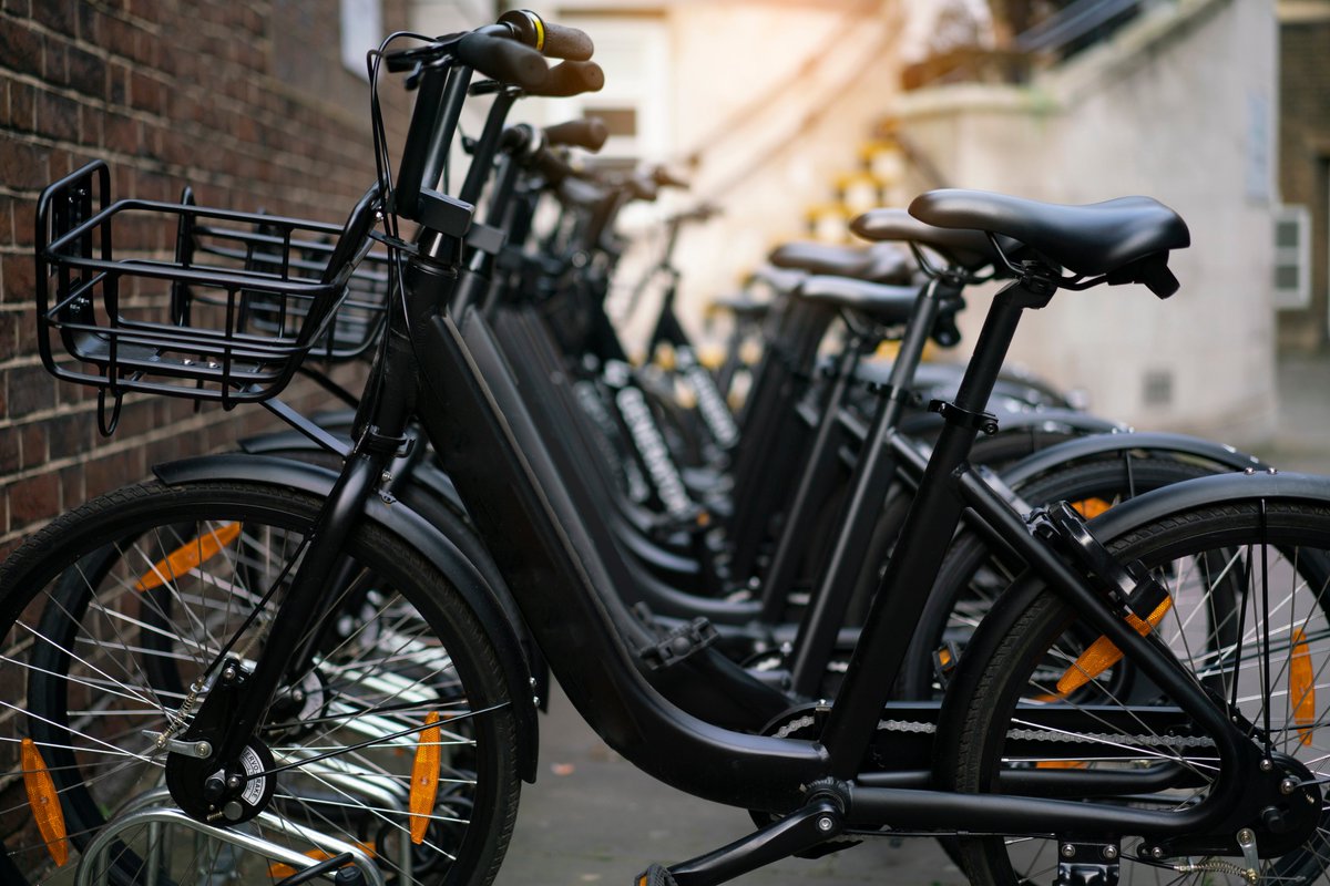 Las bicicletas compartidas en Madrid evitan la emisión de mas de 2 toneladas de NOx y mil toneladas de CO2 al año, según un estudio realizado en la UPM
🗞️short.upm.es/52haj
#somosUPM #nosoloingenieria #investigacionUPM