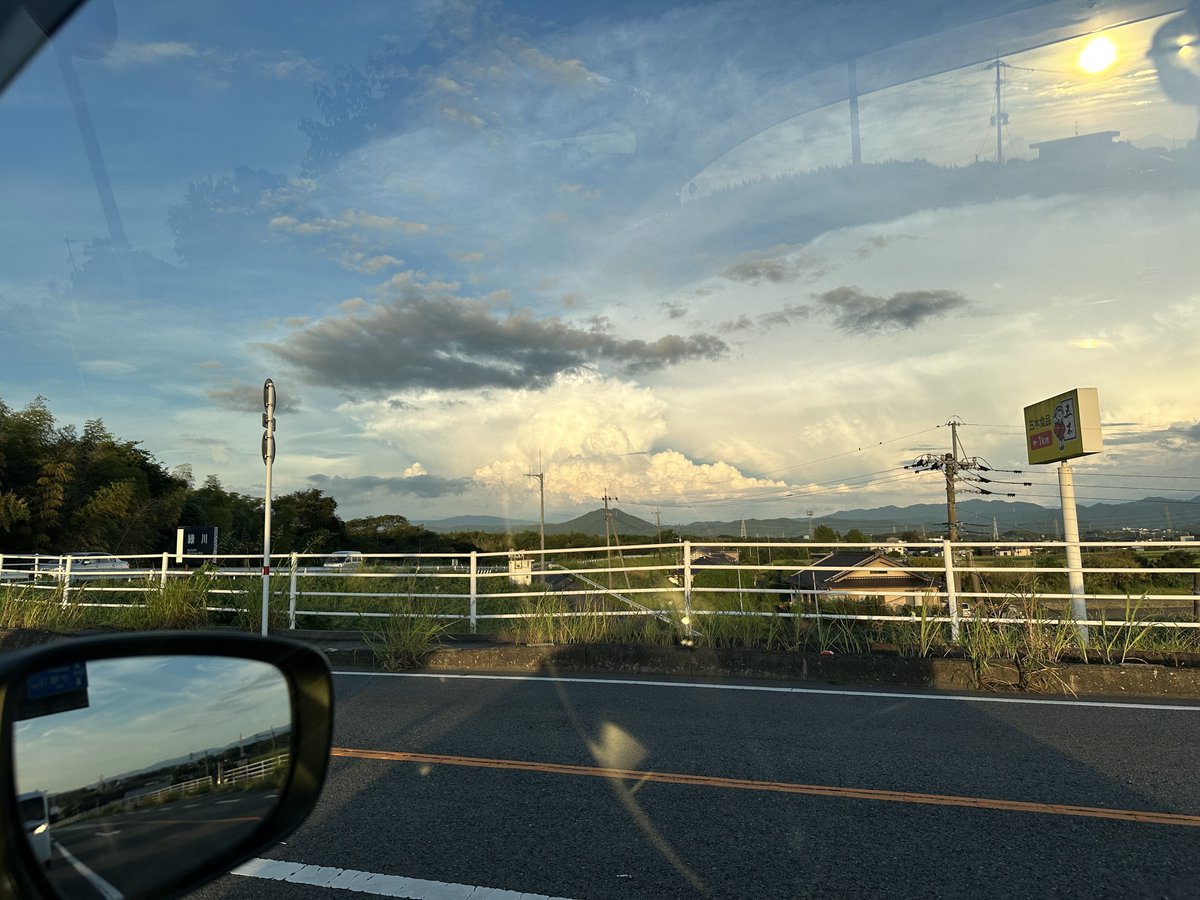 でっかい入道雲だなぁ