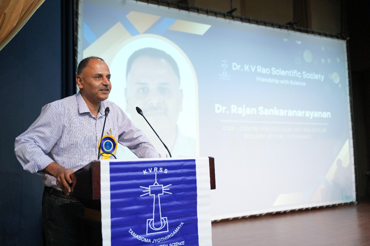 ccmb_csir's tweet image. Many congratulations to @sankarfr1 for the Eminent Supervisor Award by KV Rao Scientific Society during the 25th Annual Day of the Society.
@CSIR_IND