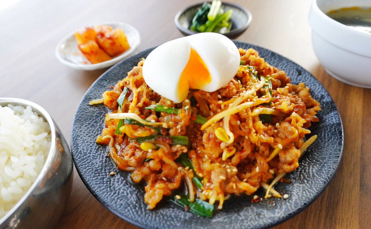 shape0719's tweet photo. ご報告遅れましたが

韓国料理屋
NOWANA-너와나-

9/10(水)より無事オープン致しました！
新たなチャレンジ🔥
皆様是非ともお待ちしてます😊

NOWANA Instagram 👇
https://t.co/ijfrznTUiL

錦糸町駅南口より徒歩5分

130-0022
東京都墨田区江東橋4-6-2 
SRS KINSHICHO 1F https://t.co/wL8gNrmQu4