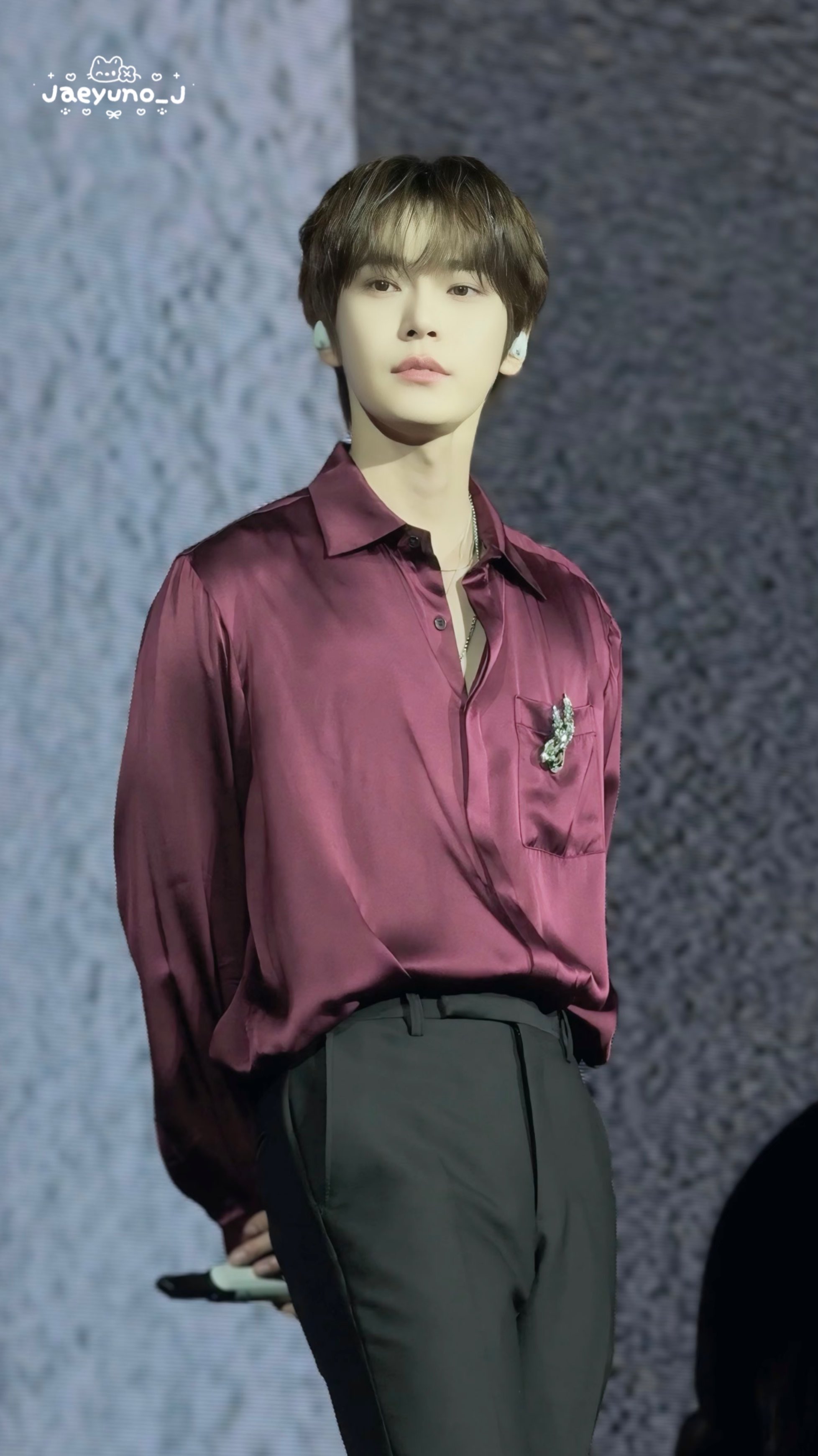 NCT DOYOUNG ドヨン 도영 直筆サイン入りポスター NCT DOYOUNG ドヨン 도영 直筆サイン入りポスター NCT DOYOUNG