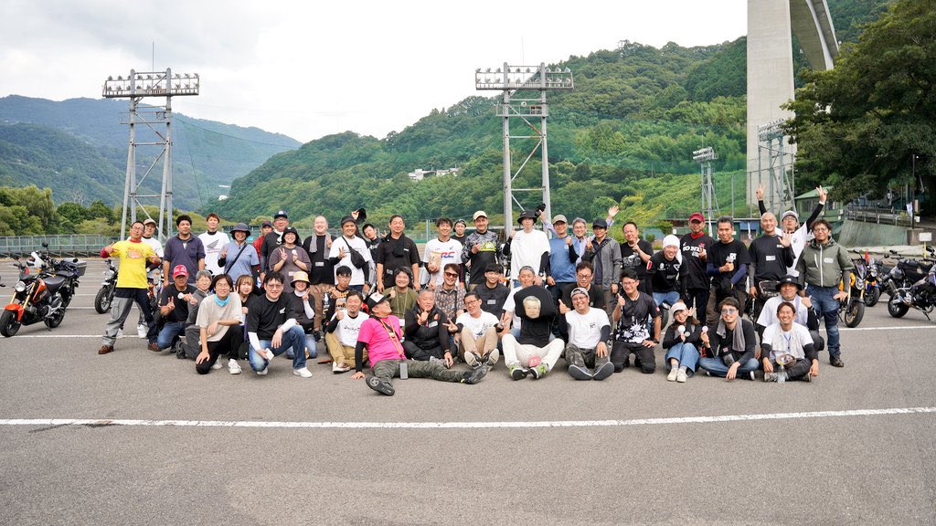 割と?どこでも会えるShima tweet media