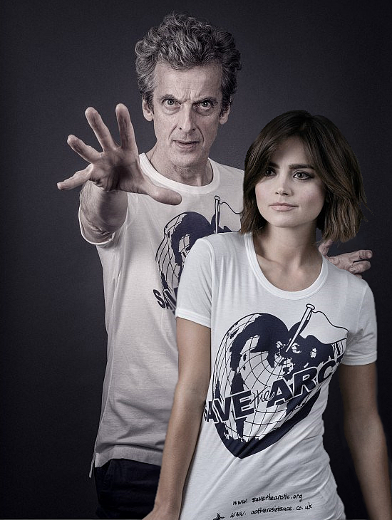 brinatello's tweet photo. ✨ 'Doctor Mysterio and his Impossible Girl saving the arctic!' ✨
Photos 📸 by @DrGotts MBE (July 13, 2015) for the #SaveTheArctic 🐧🐻❄️ Campaign. Edited by me #DoctorWho #TwelfthDoctor @Jenna_Coleman_ #ClaraOswald @FollowWestwood @GreenpeaceUK @Greenpeace #GreenpeaceDay 🗺️🌱🌳 https://t.co/qhJjGkMOL1