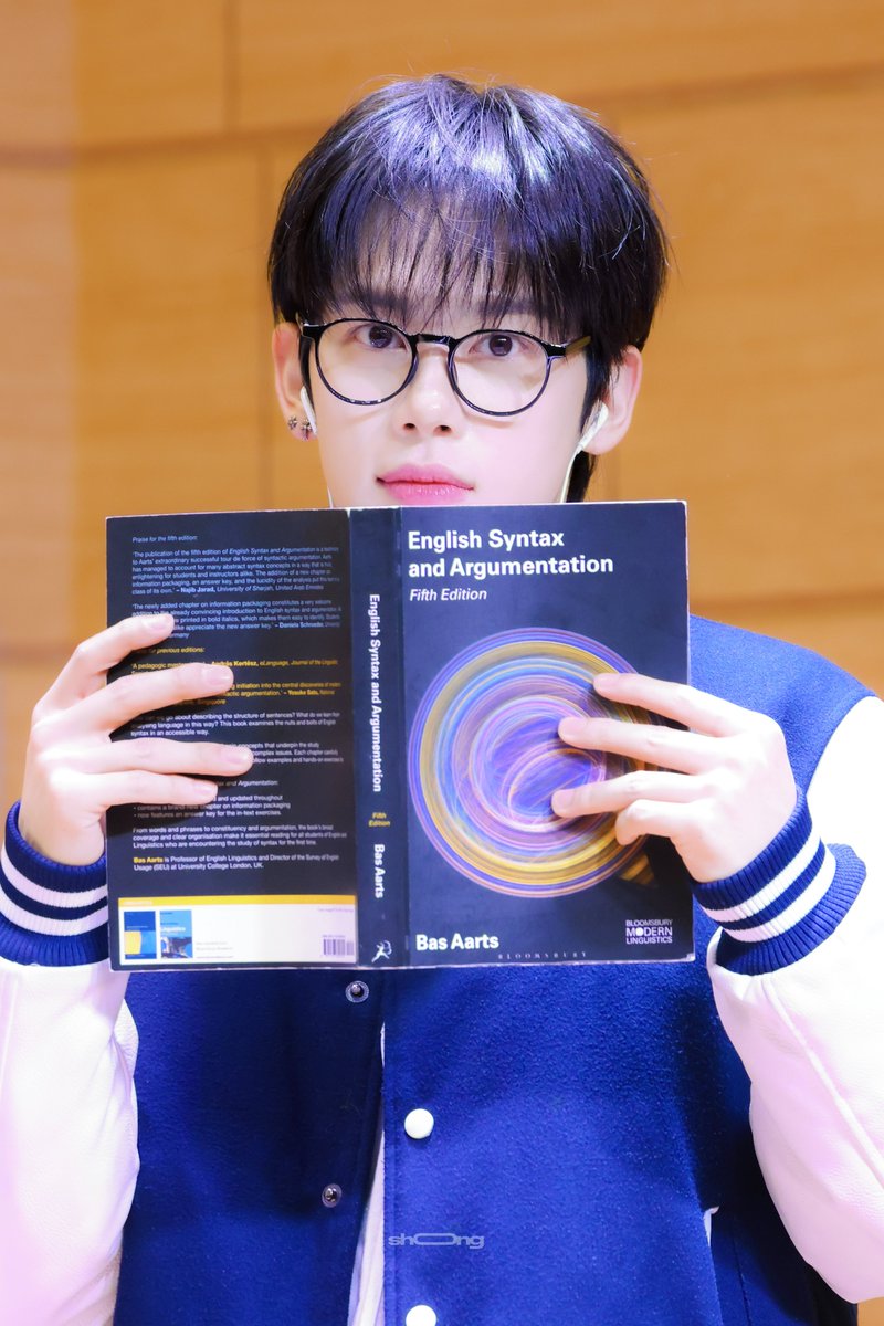 250914 에버라인

Nerdy Love 🤓

#유나이트 #YOUNITE #스티브 #STEVE