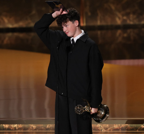 evolutionaryOG's tweet photo. @NetflixUK Owen Cooper said this during his Emmy acceptance speech.

"I was nothing about three years ago, I'm here now" and "If you listen, you focus and you step out of your comfort zone, you can achieve anything in life" 🔥 https://t.co/k1hDY1gUyg