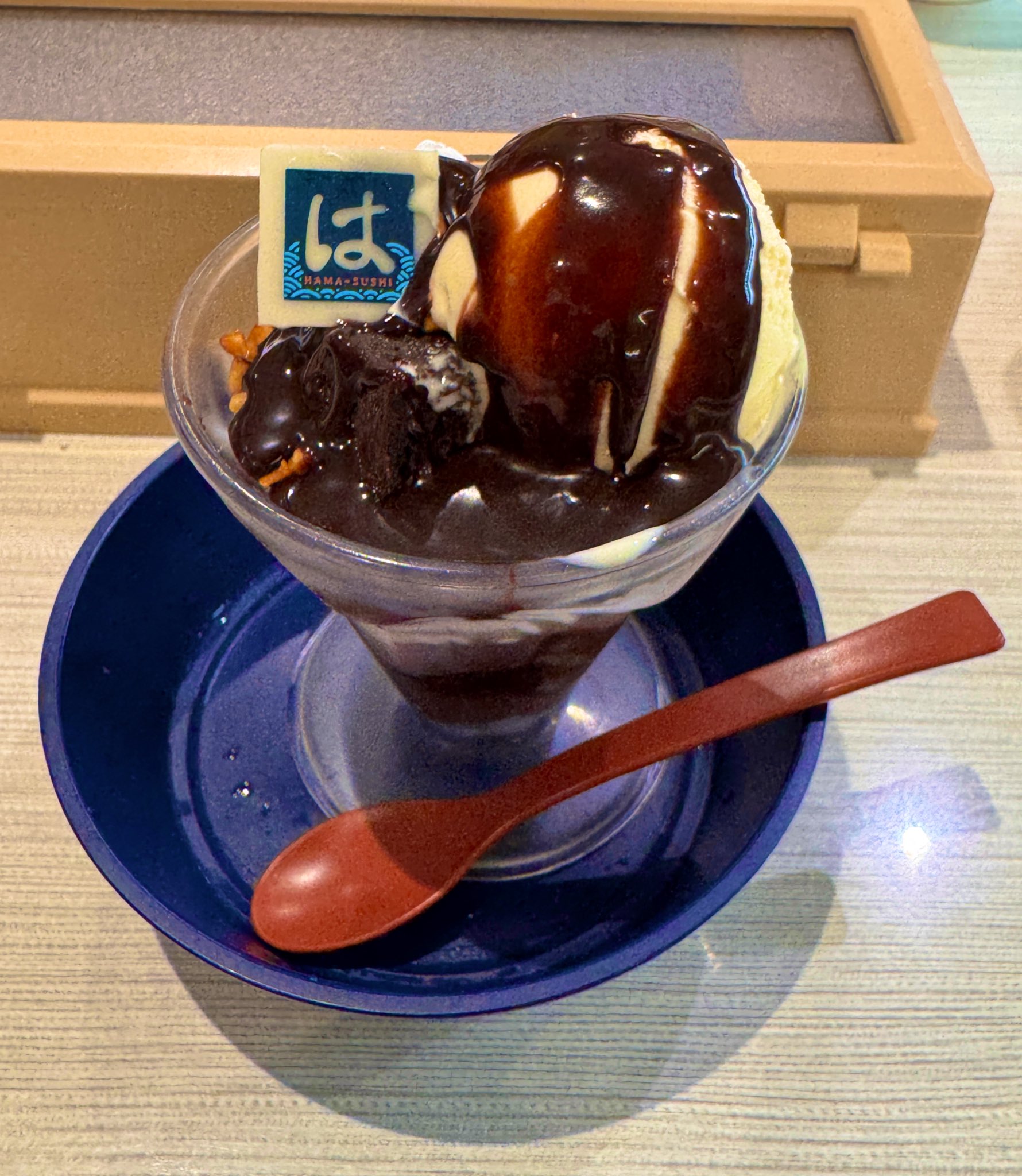 チョコレートパフェ◆フェレナリフトパウダー＆バスパウダー＆リフトローラー タカノフルーツパーラー】Chocolate×Fruitでパフェを楽しむ2024