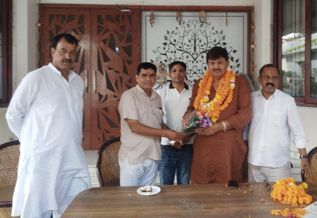 Devinde78245121's tweet photo. श्री जयप्रकाश पहलवान जी (हिंद केसरी) को पुनः दिल्ली कुश्ती का अध्यक्ष बनने पर बधाई एवं शुभकामनाये !
#wrestlingfan https://t.co/W398pDF0Fj