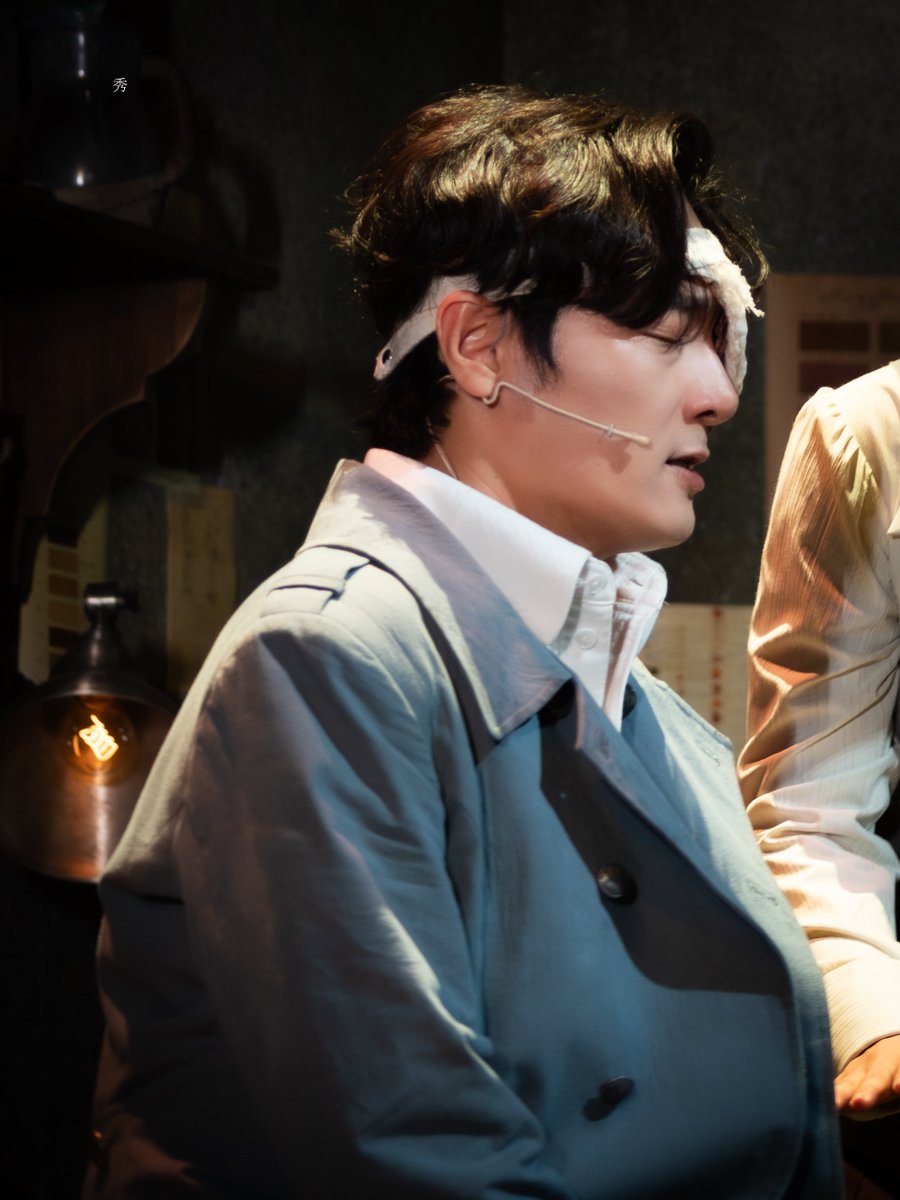 lcycb's tweet photo. 250913 르마스크 스페셜 커튼콜

프레데릭 役 #이창용 https://t.co/9toYDkTzAD