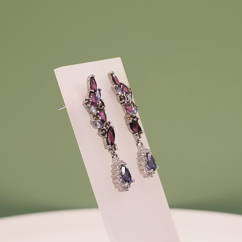 welsh_hills's tweet image. Tanzanite Iolite Earrings, Sterling Silver, Pink Garnet, Orange Sapphire, Rare Tanzanite, Blue Iolite, Gemstone &amp;amp; Cubic Zirconia, Stud Drops

Inspired By #Hiraethog

Now available on our website using the following link;

welshhillsjewellery.co.uk/shop/jewellery…

Use code WHJ-TWITTER for 10% off