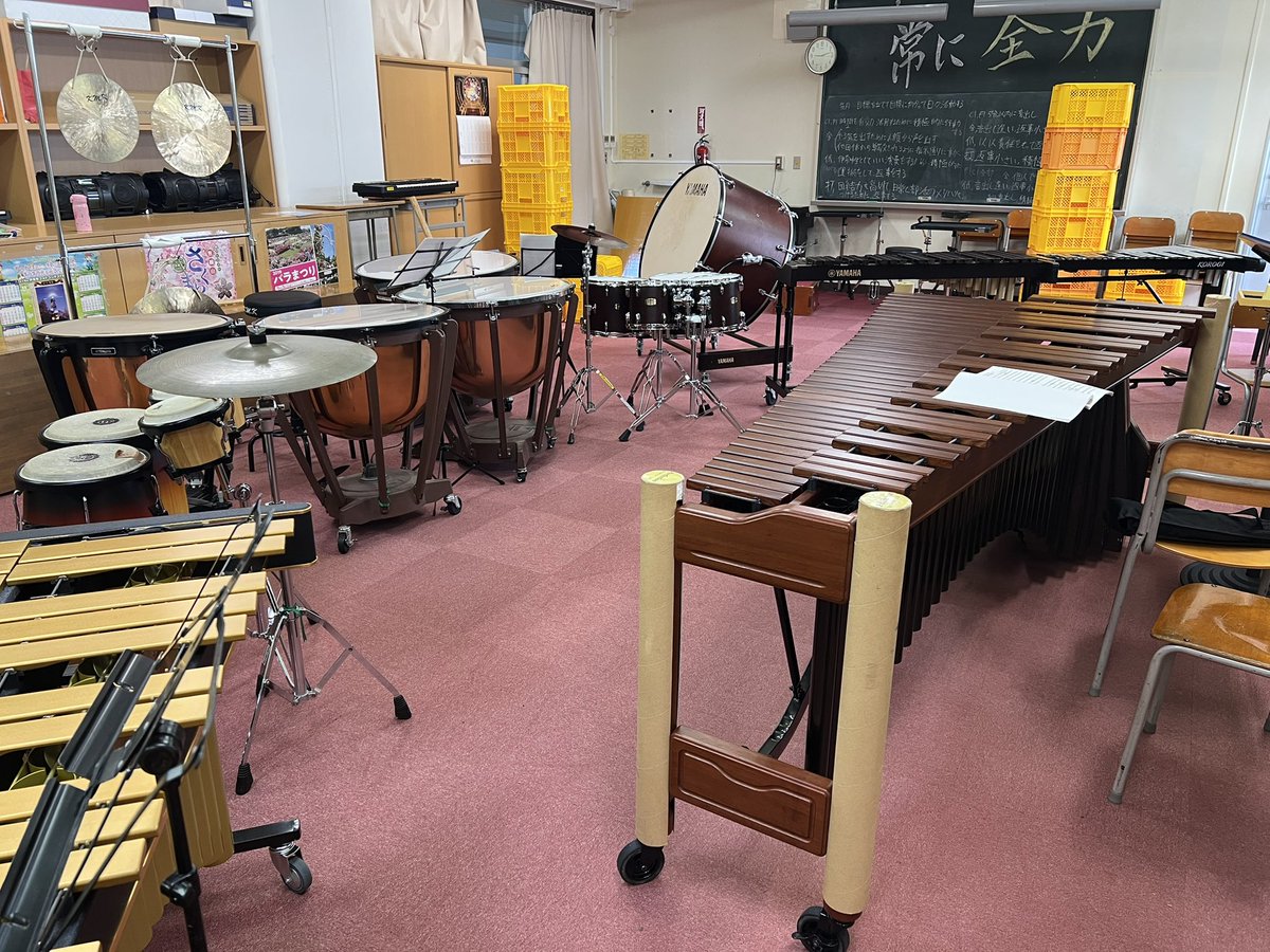 私を知ってる人なら、えっーーありえない、ってなるだろう笑
関根がこのセッティング！こんな曲選ぶのか
ってなるだろう笑

私にちゃんと意見をしてくれる、やりたいこと自分の音楽を全面に出してくれる、才能あふれる子が！
周りがどこまでついていけるか！

今年は新曲が3曲！楽しみです！！！