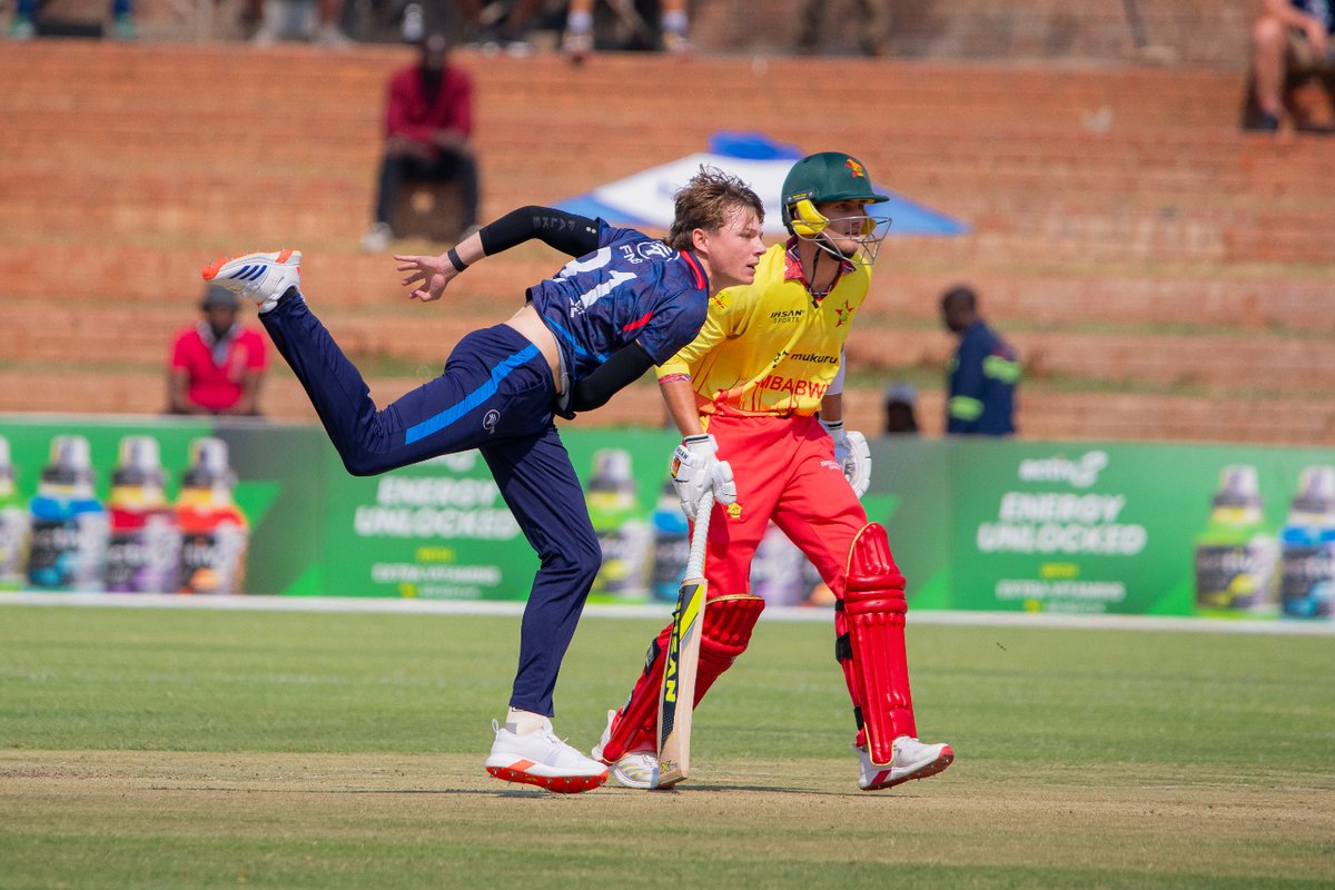 FNB Eagles🇳🇦 require 212 runs in the second innings! 

🇿🇼 Zimbabwe🏏211/3 after 20 Overs

Watch the game live👇
youtube.com/live/lBjNcJHps…