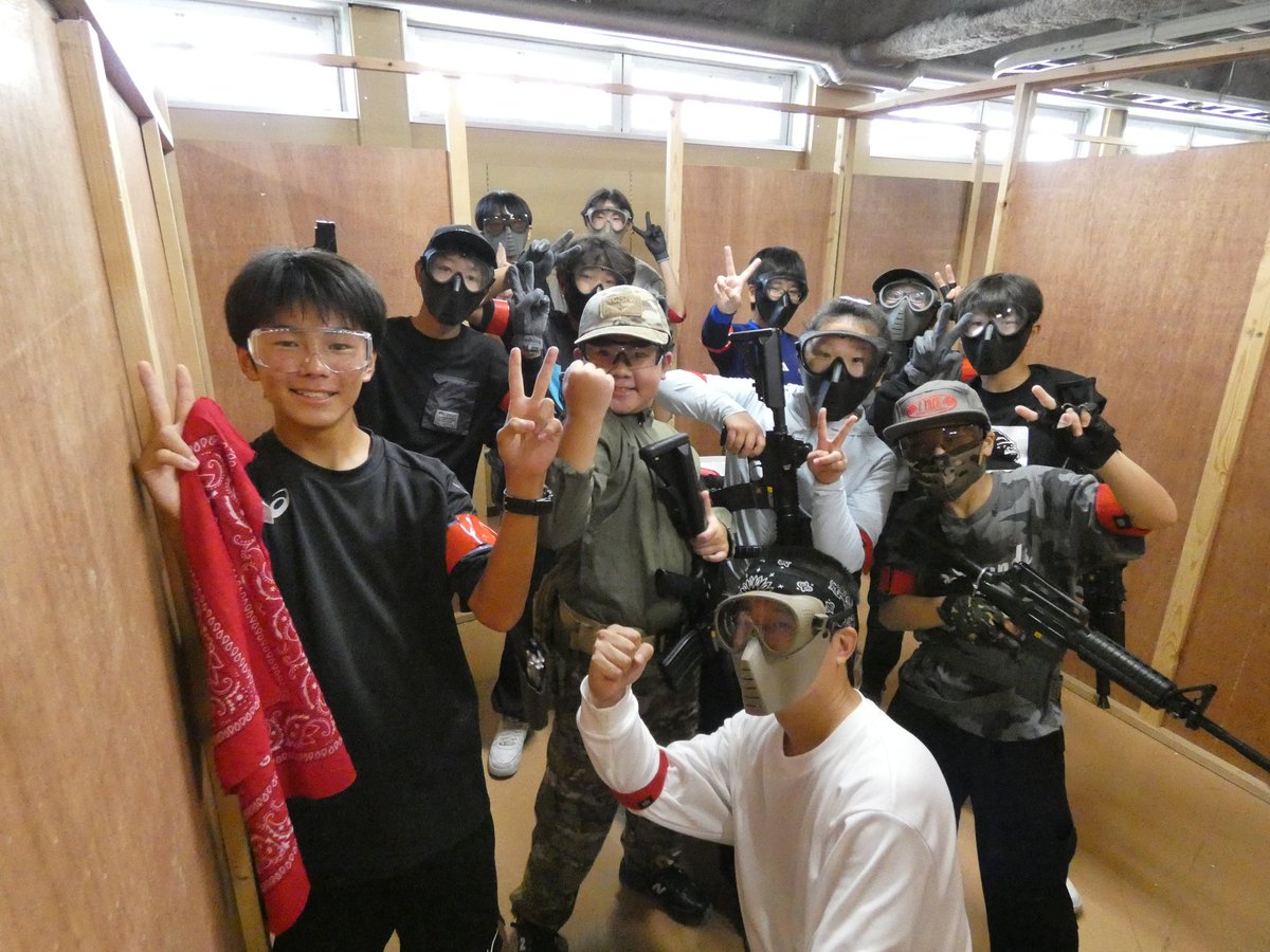 HexeraAirsoft's tweet photo. 9月15日(㊗️)の10禁サバゲーに御来店
下さった皆様、誠に有難う御座いました🌞
満員御礼🈵️🚻🚻

お写真は下記のURLをクリックして、ブラウザにて開いて頂ければログイン、サインイン不要でご覧いただけます⬇

https://t.co/zWLZE2Q3eW

#HEXERA https://t.co/7M1MZURE0o
