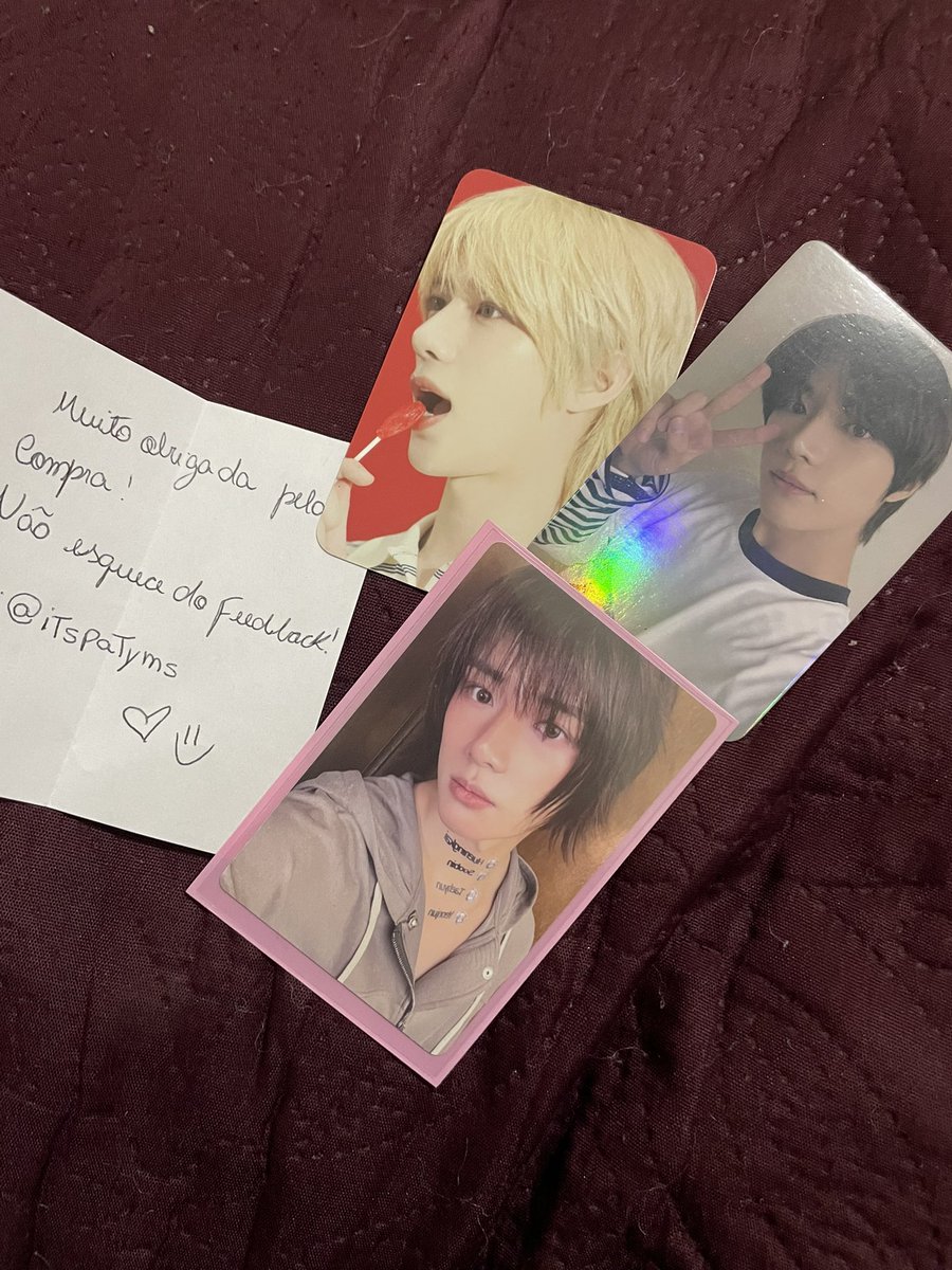 lua_beom's tweet photo. Feedback positivo para  @itspatyms Veio muito bem protegido, chegou intacto e sem nenhum dano, a vendedora é super simpática, adorei a compra e com certeza vou comprar novamente https://t.co/g8FSnm13Zl