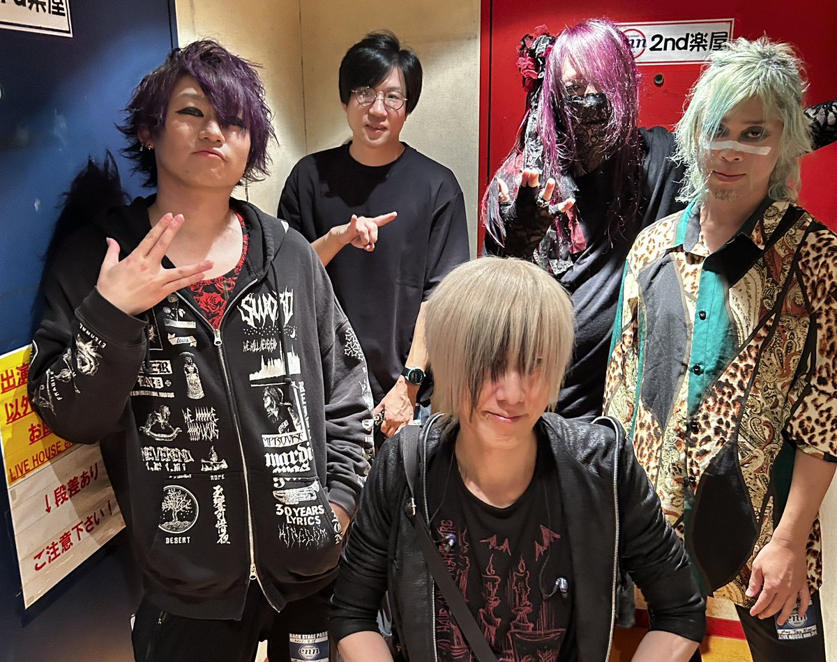 MayTwoNine0529's tweet image. MTN整ってます！後は本番待つのみ🖖#enn3rd #lunasea #maytwonine