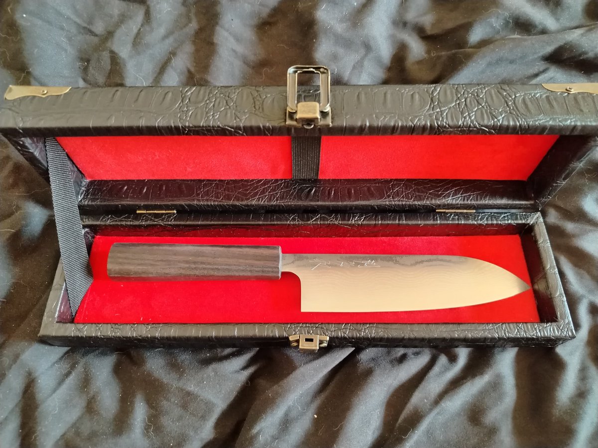 Теперь у ножа есть "Домик"))