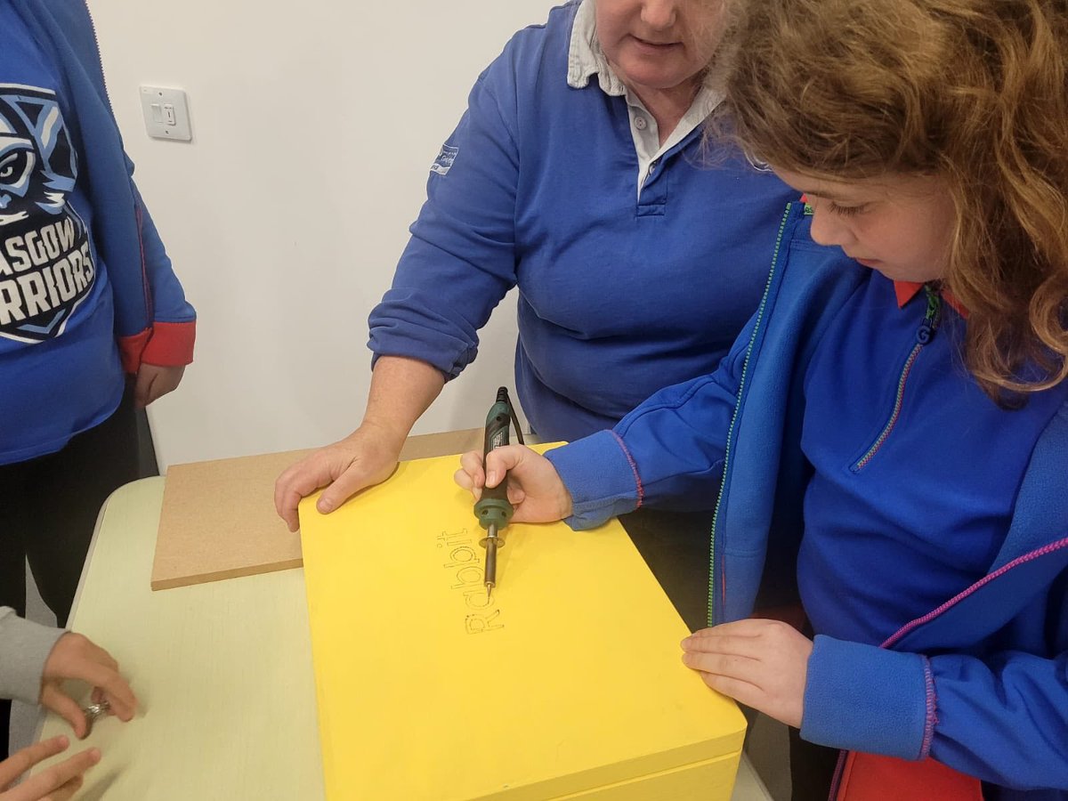 gg_tay_ochils's tweet image. We’re thrilled to welcome 2nd Blairgowrie Guides, a new Guide unit in Blairgowrie!

They kicked off the term with pyrography, patrol box painting &amp;amp; the House of Cards U.M.A.

We can’t wait to see what’s next!
#GirlguidingScotland #Girlguiding #Guides #NewUnit #Activities