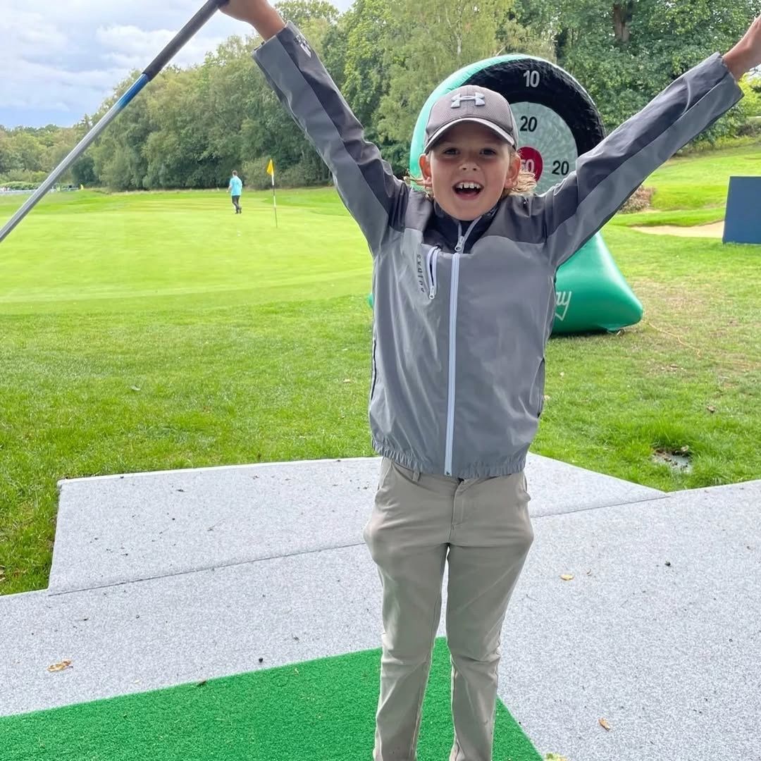 A great week at the #BMWPGA, the Golfway Area was a hive of activity - all in aid of the Golf Foundation’s golf in schools campaign. ⛳

🌟 Shout-out to Anton Du Beke and his son for dropping in to test their skills - strictly brilliant swings all round!

#MyGolfMyWay