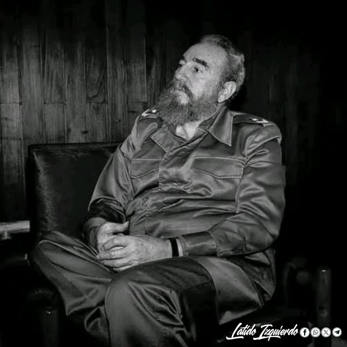 🫡 "Latiendo con Fidel" 🇨🇺

✍️ “Cuando hay patriotismo, cuando hay conciencia, cuando hay ideas, cuando hay unión, cuando hay una doctrina, un pensamiento político, cuando hay un partido, cuando hay una dirección y cuando se lucha, no puede haber derrota”.
#100AñosConFidel