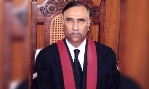 ایمان مزاری نے چیف جسٹس اسلام آباد ہائیکورٹ سرفراز ڈوگر کے خلاف ورک پلیس پر ہراساں کرنے کی شکایت اسلام آباد ہائیکورٹ کی خواتین کے ہراسمنٹ سے تحفظ کی کمیٹی کو جمع کروا دی
