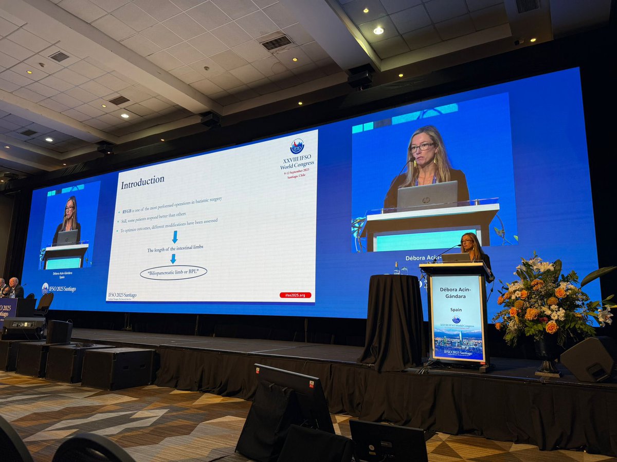 Débora Acín Gándara tweet media