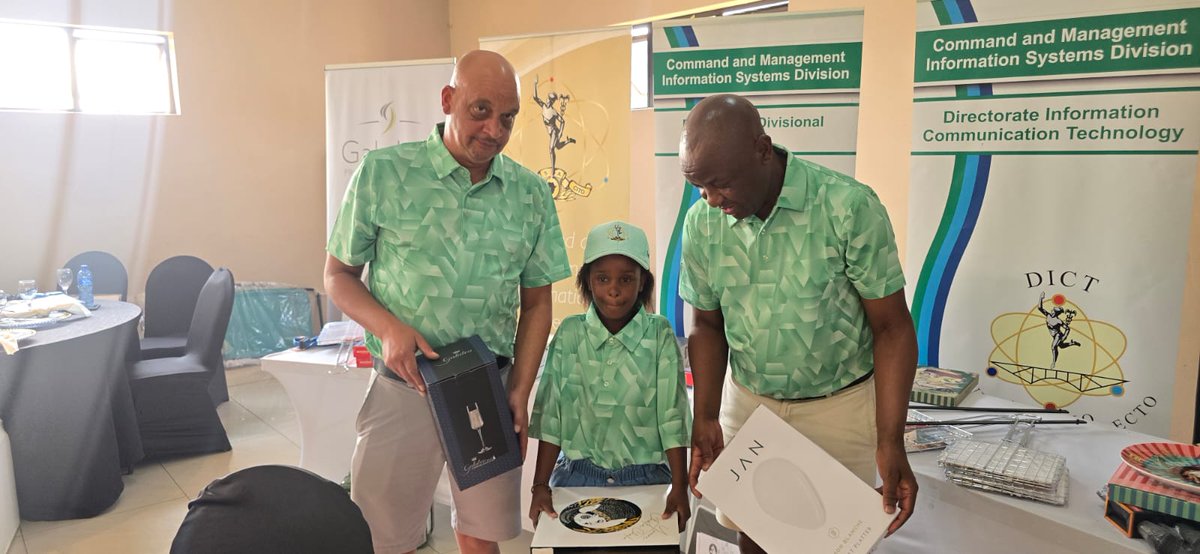SANDF_ZA's tweet photo. 120 Players, including the development team, played on the day.
Information and Photographs by Command and Management Information Systems || Corporate Communication.
#SANDF
#CMIS
#SANDFGolfDay https://t.co/wZLfTX1Z3T