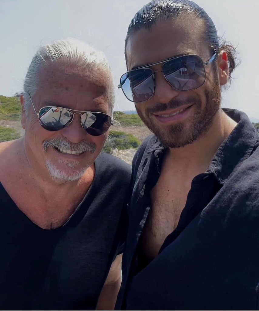 Let's continue to enjoy his fondation !Some more !
#CanYaman #Elturco #Sandokan