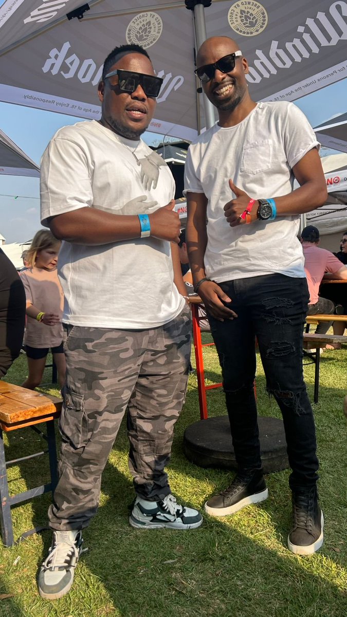 kagiso_gontse's tweet photo. Happy new year. We officially crossed into 2026 this side πππ€π€
#music #amapiano #3step #housemusic #afrohousemusic #afrotechmusic #jazz #roadtrip #pretoria #joburg #capetown #africa #afrobeats #southafricanjazz https://t.co/765ponTEku