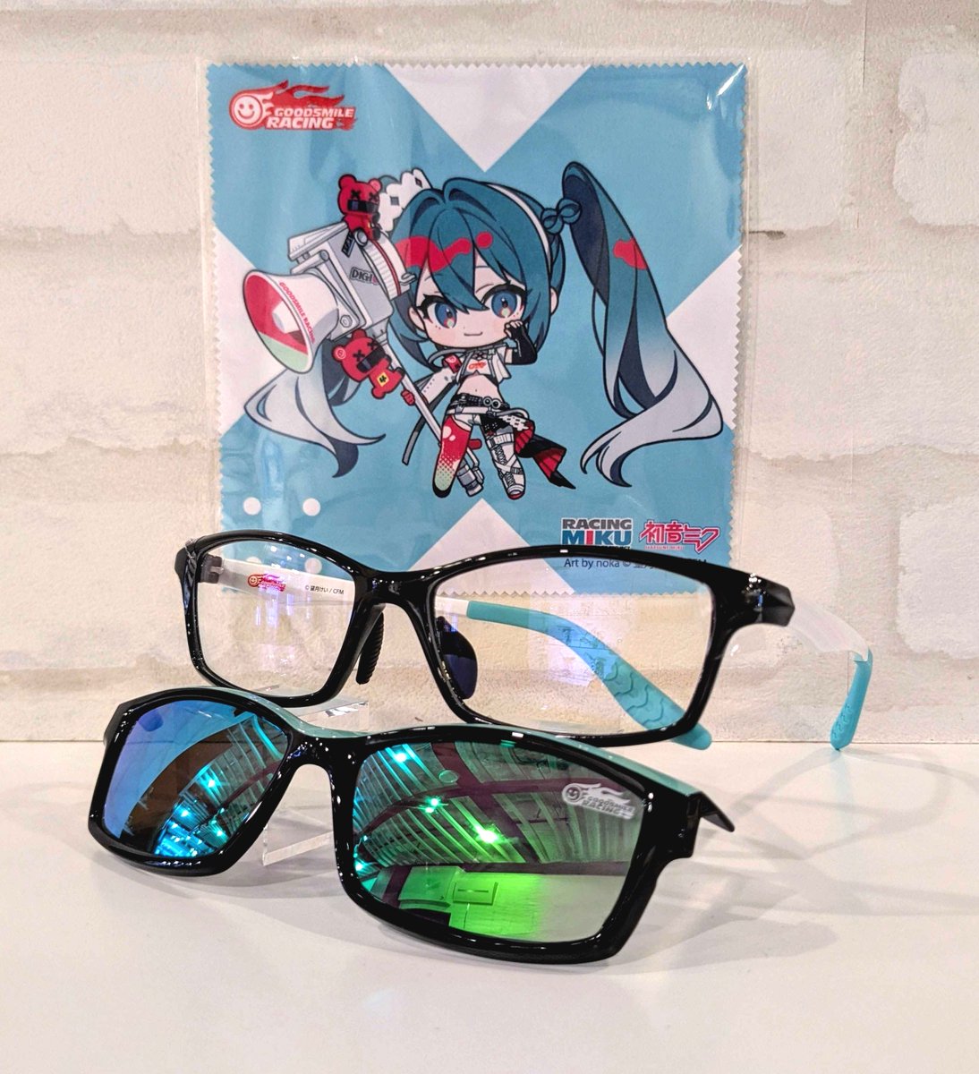 初音ミク コラボサングラス『レーシングミク 2025Ver.』が好評発売中