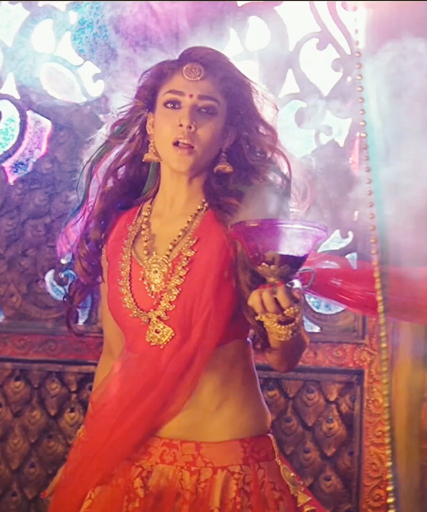 _Mr_Django_'s tweet image. #Nayanthara #Nayantharahot #actress