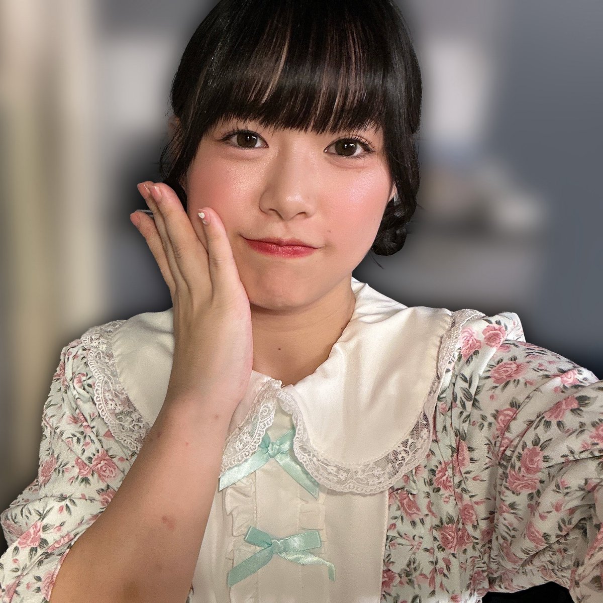 rika0847's tweet photo. 翔子ちゃん！楽しかった〜🫧
可愛いふわふわのワンピース、2シーンしか着れなかったんだあ…🥹

海人さんのYシャツ！
めちゃくちゃ大きくてダボダボ💭

衣装の違う翔子ちゃん、どうでしたか？？

ちょっとドジっ子で、でもいつも一生懸命で全力な翔子ちゃんが大好きです❤️‍🔥

 #ポセ孫2025 https://t.co/KiXCHX4mnJ