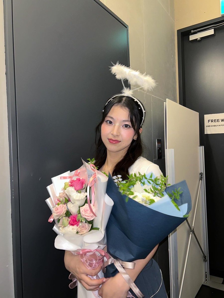 riryday's tweet photo. ✧ #AYAKA Instagram ✧

Thank you RIRYDAY🪽

📸 https://t.co/SsXg4ZX8ti https://t.co/ONNgnDRtPT